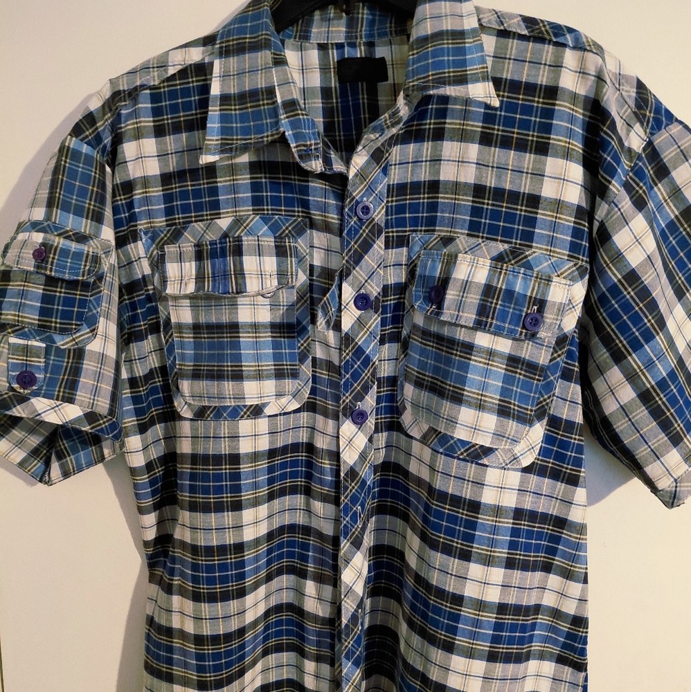 Evolution Blue Checkered Button Down Shirt, sz XL, $10 used ppu or Shipping
